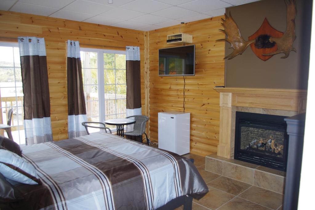 Auberge La Taniere Tadoussac Cameră foto